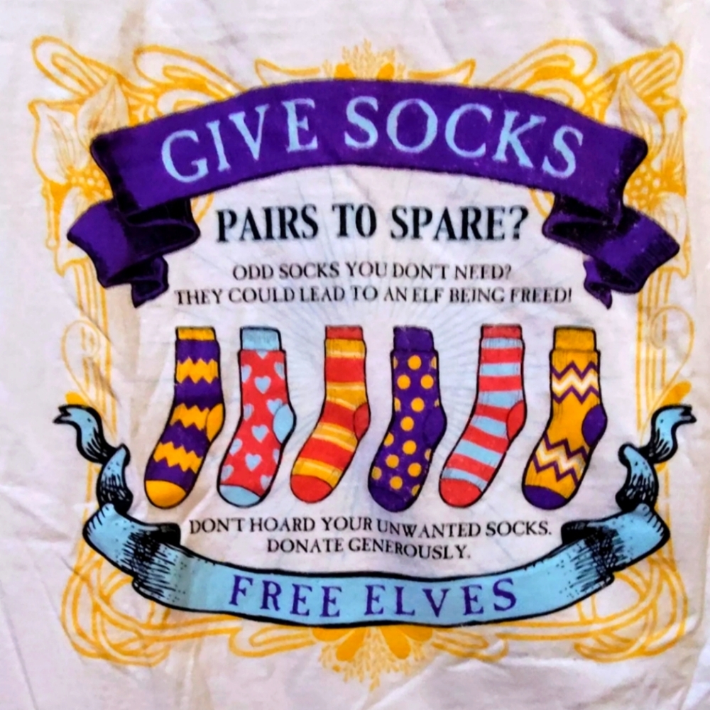 Harry Potter Loot Crate Exclusive "Give Socks, Free Elves" 3xl T-shirt Dobby...